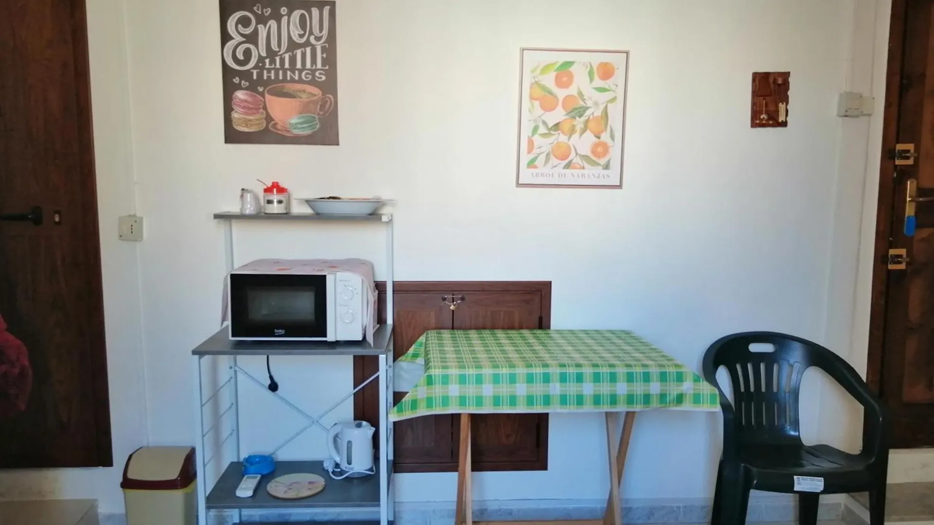 Room Holiday 